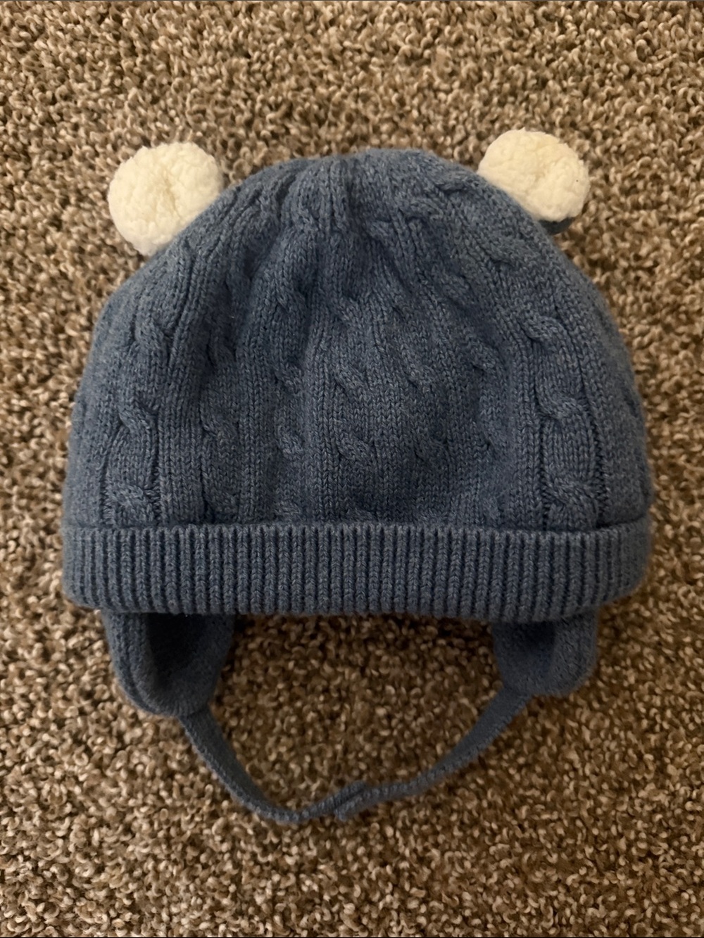 Baby gap Blue Knit Baby Earflap Hat with Cream Pom Ears 6-12 month